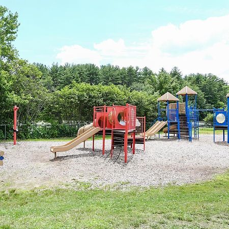 Tuxbury Pond Camping Resort Tiny House Murphy South Hampton Exterior foto