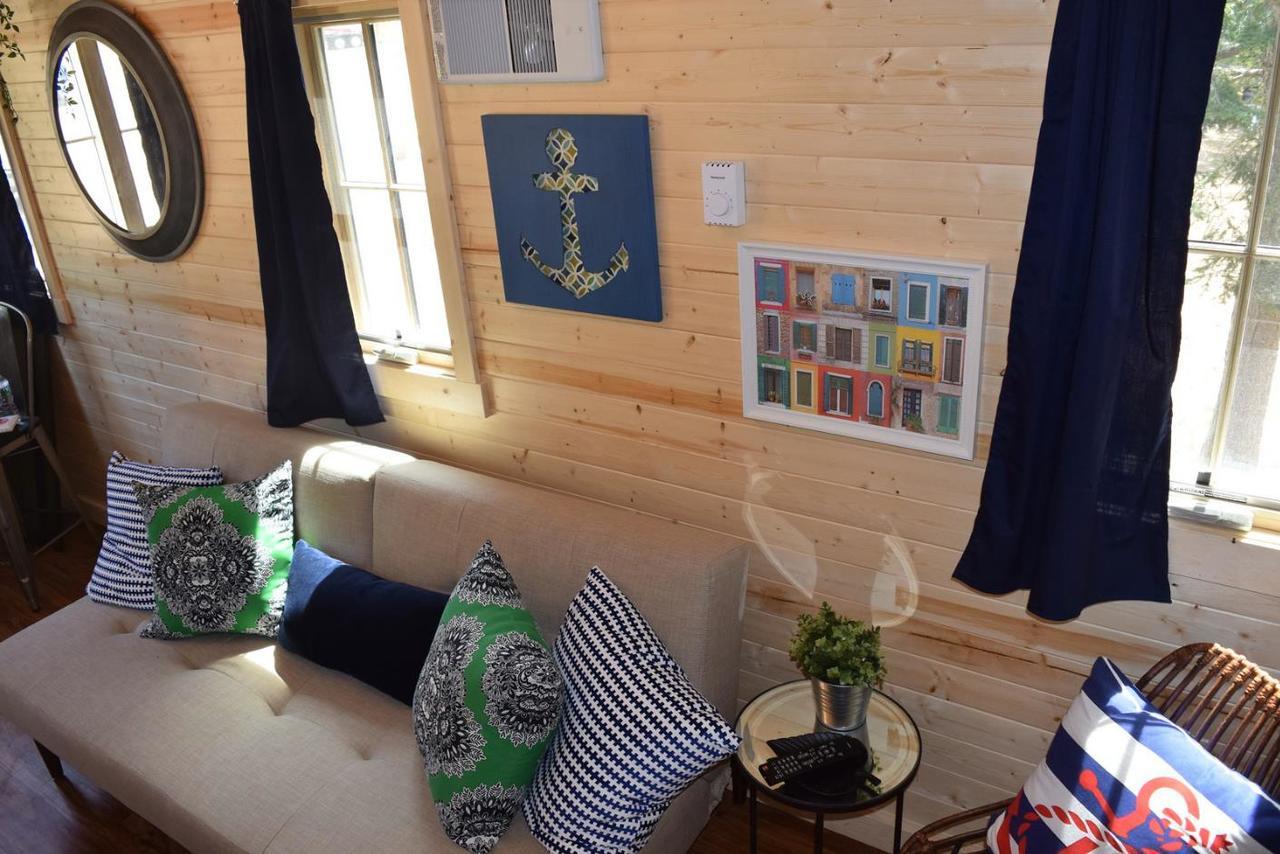 Tuxbury Pond Camping Resort Tiny House Murphy South Hampton Exterior foto